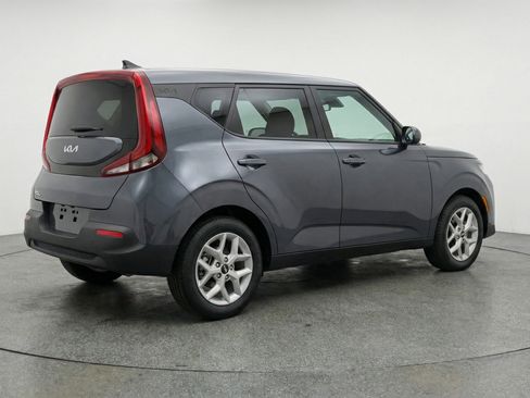 Used 2025 Kia Soul LX w/ LX Technology Package image 9