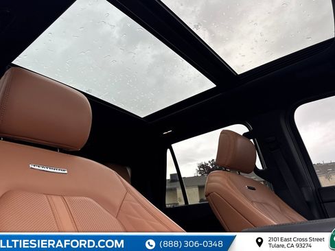 Used 2023 Ford Expedition Max Platinum image 22