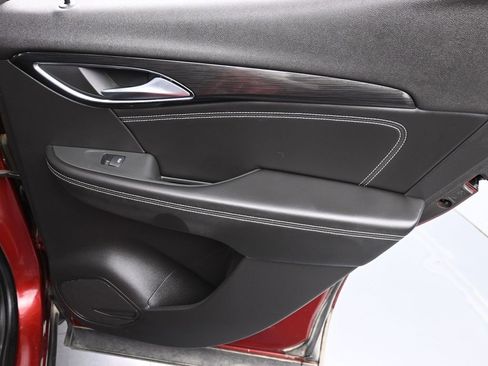 Used 2021 Buick Envision Essence image 17