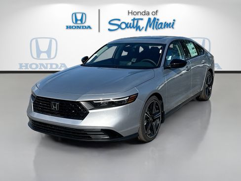 Certified 2026 Honda Accord SE image 3