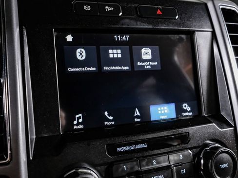 Used 2019 Ford F250 XLT w/ XLT Premium Package AWD/4WD image 27