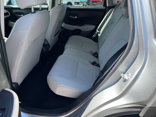 Certified 2023 Honda HR-V LX image 3