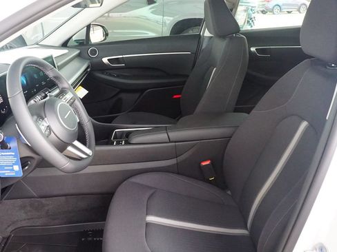 New 2026 Hyundai Sonata SEL FWD image 18