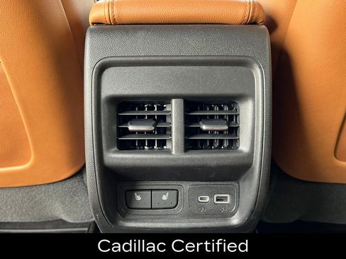 Certified 2024 Cadillac XT4 Sport AWD/4WD image 34