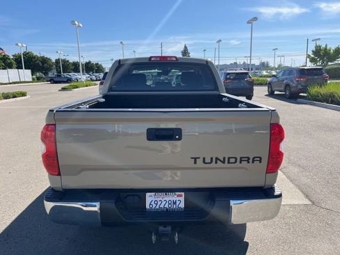 Used 2018 Toyota Tundra SR5 w/ TRD Off Road Package image 6