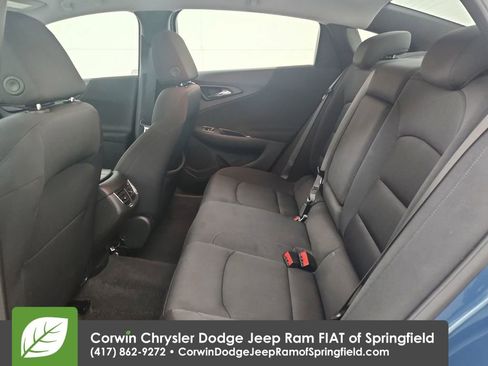 Used 2025 Chevrolet Malibu LT image 30