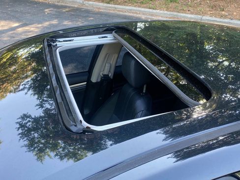 Used 2016 Honda Civic Touring image 35