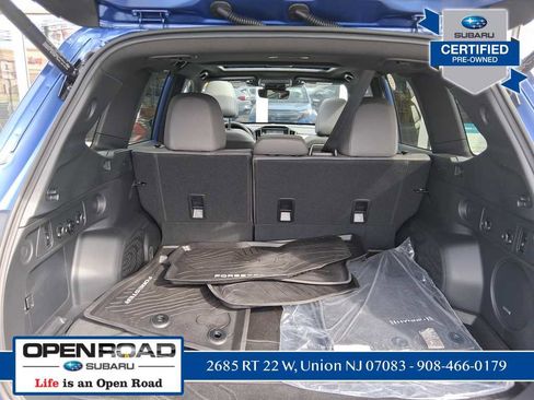 Certified 2025 Subaru Forester Limited image 9