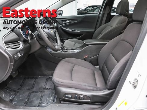 Used 2024 Chevrolet Malibu LT image 14