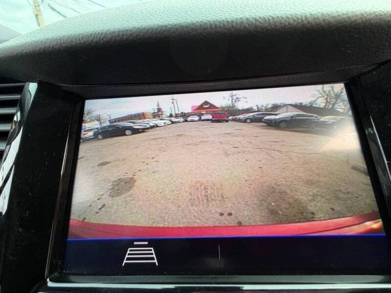 Used 2021 Chevrolet Trax LS FWD image 27