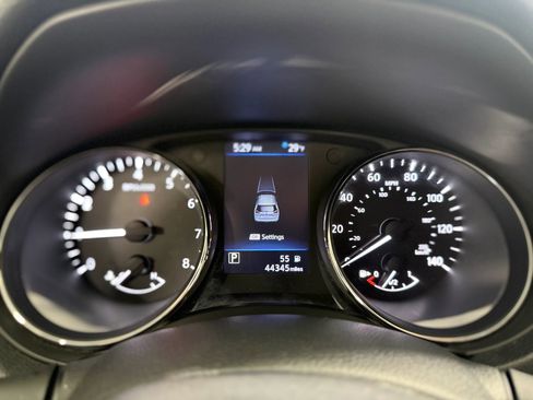 Used 2019 Nissan Rogue S w/ Special Edition Package image 15