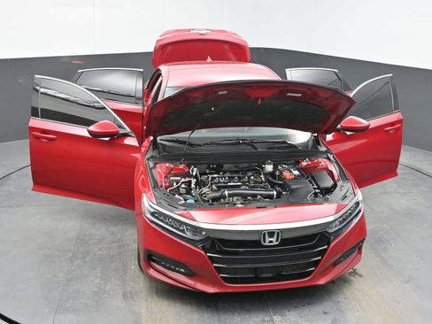 Used 2018 Honda Accord Sport image 37