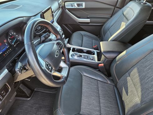 Used 2023 Ford Explorer Timberline w/ Timberline Technology Package image 12