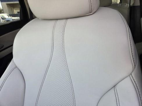 Certified 2025 Acura RDX SH-AWD w/ Technology Package image 17