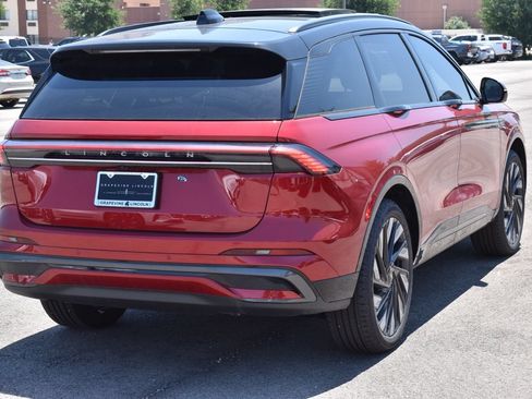 New 2026 Lincoln Nautilus Reserve w/ Jet Appearance Package AWD/4WD image 14