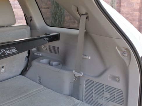 Used 2017 Toyota Highlander XLE image 43