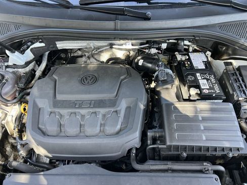 Certified 2024 Volkswagen Tiguan S image 27