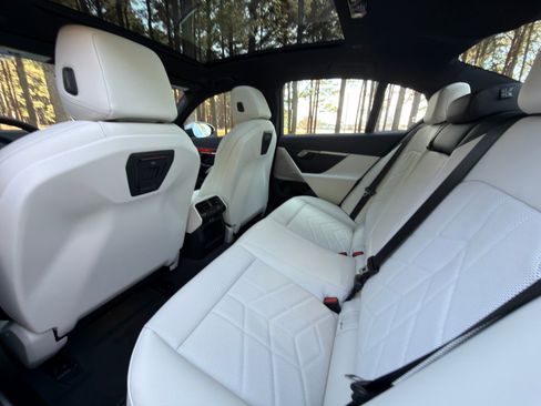 New 2026 BMW 530i w/ M Sport Package RWD image 15