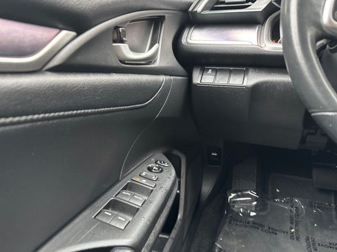 Used 2016 Honda Civic EX-L image 11
