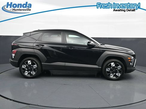 Used 2025 Hyundai Kona SEL AWD/4WD image 11