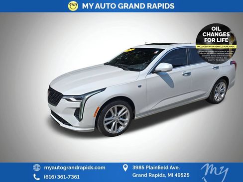 Used 2022 Cadillac CT4 Luxury w/ Sun And Sound Package AWD/4WD image 3