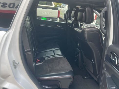 Used 2021 Jeep Grand Cherokee Trailhawk image 29