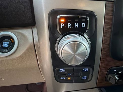 Used 2017 RAM 1500 Laramie w/ Convenience Group image 20