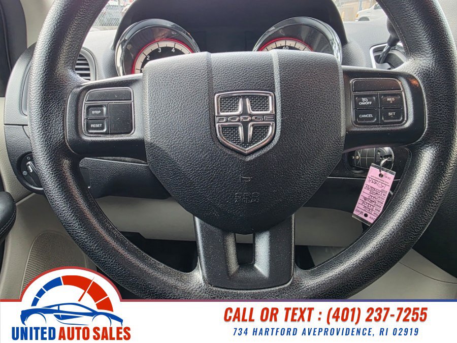 Used 2016 Dodge Grand Caravan SE w/ Quick Order Package 29E SE FWD image 18