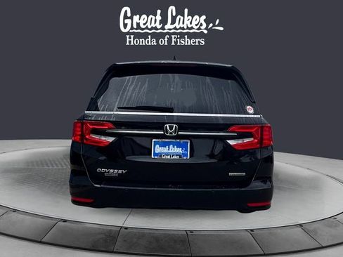 Certified 2024 Honda Odyssey Touring image 4