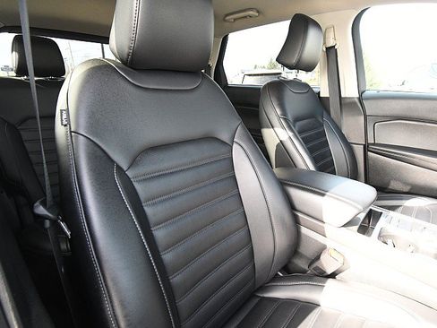 Used 2024 Ford Edge SEL w/ Convenience Package AWD/4WD image 25
