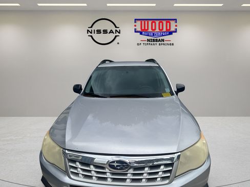 Used 2012 Subaru Forester 2.5X w/ Alloy Wheel Pkg AWD/4WD image 3