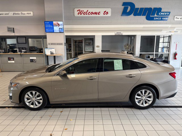 Used 2025 Chevrolet Malibu LT FWD image 6