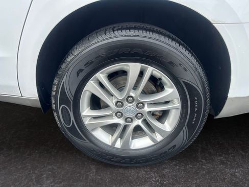 Used 2021 Buick Enclave Essence image 30