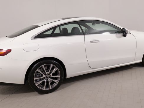 Used 2023 Mercedes-Benz E 450 4MATIC Coupe image 11