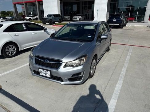 Used 2016 Subaru Impreza 2.0i Premium AWD/4WD image 2