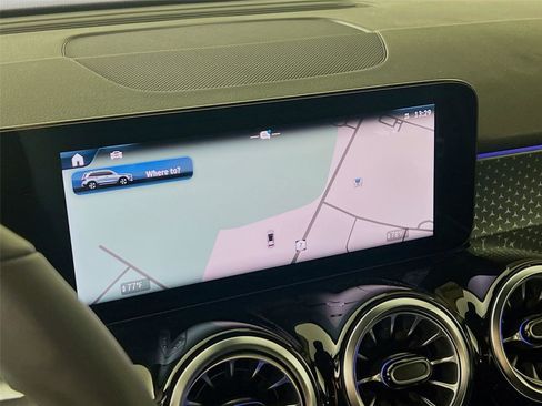 New 2026 Mercedes-Benz GLB 250 4MATIC image 13
