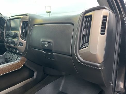 Used 2018 GMC Sierra 2500 Denali image 57
