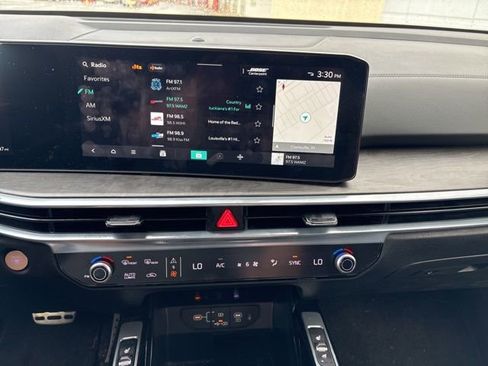 Certified 2024 Kia Sorento SX Prestige image 14