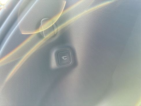 New 2026 Jeep Compass Limited w/ Sun, Sound & Navigation Group image 6