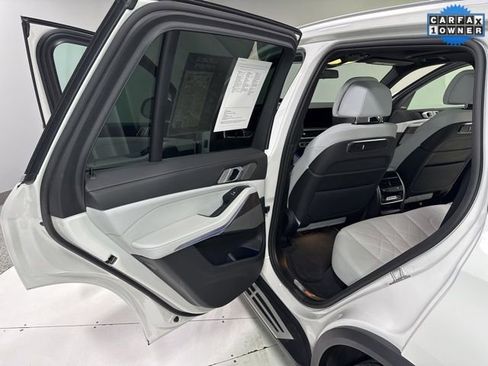Used 2025 BMW X5 xDrive40i image 25