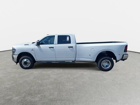 New 2026 RAM 3500 Tradesman AWD/4WD image 8
