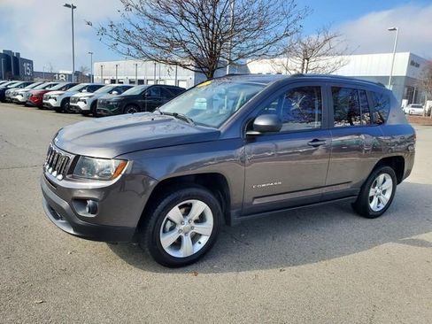 Used 2016 Jeep Compass Sport w/ Power Value Group image 7