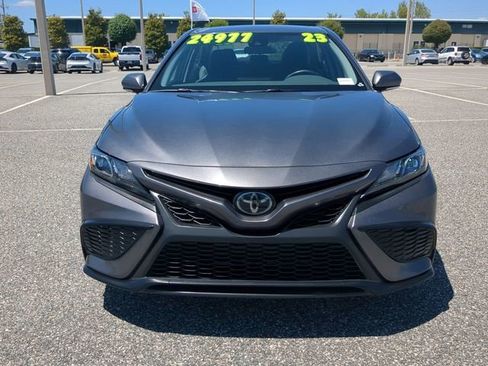 Certified 2023 Toyota Camry SE image 9