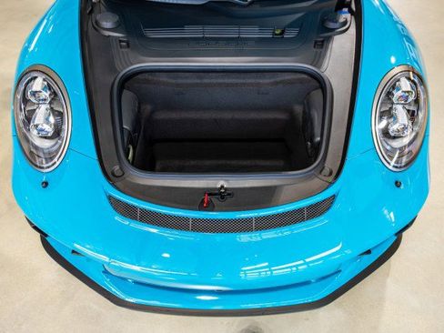 Used 2018 Porsche 911 GT3 RWD image 25