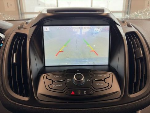 Used 2016 Ford Escape SE w/ Equipment Group 201A image 21