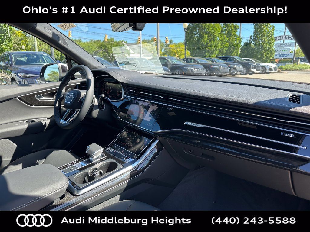 Used 2026 Audi Q7 2.0T Premium w/ Convenience Plus Package AWD/4WD image 18