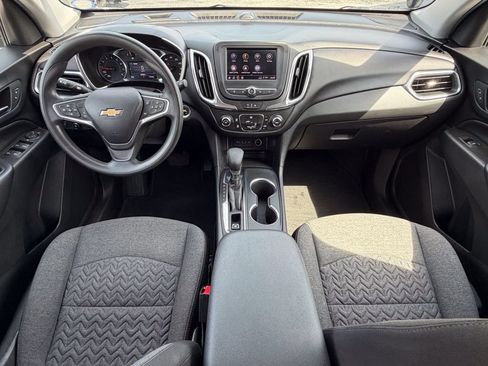 Used 2023 Chevrolet Equinox LT FWD image 13
