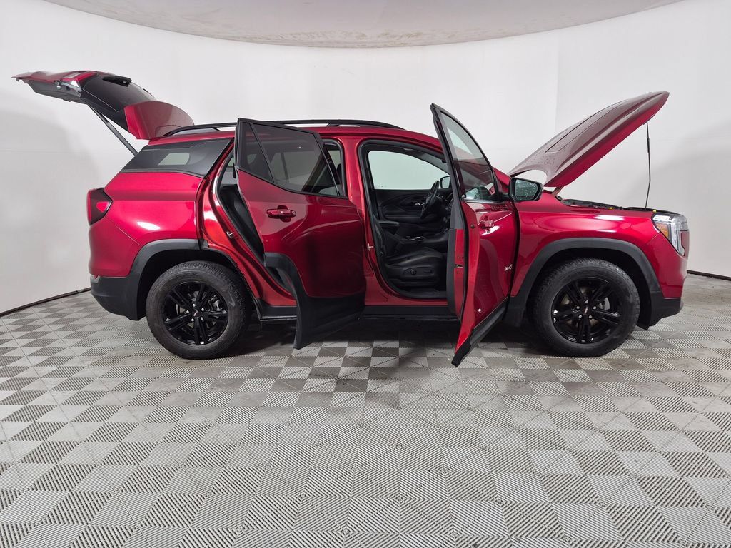 Used 2023 GMC Terrain AT4 w/ Infotainment Package II AWD/4WD image 9