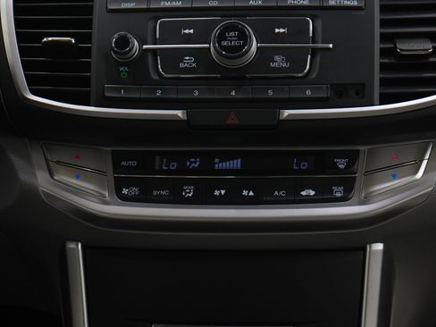 Used 2013 Honda Accord LX image 15