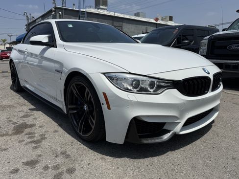 Used 2016 BMW M4 Convertible image 4